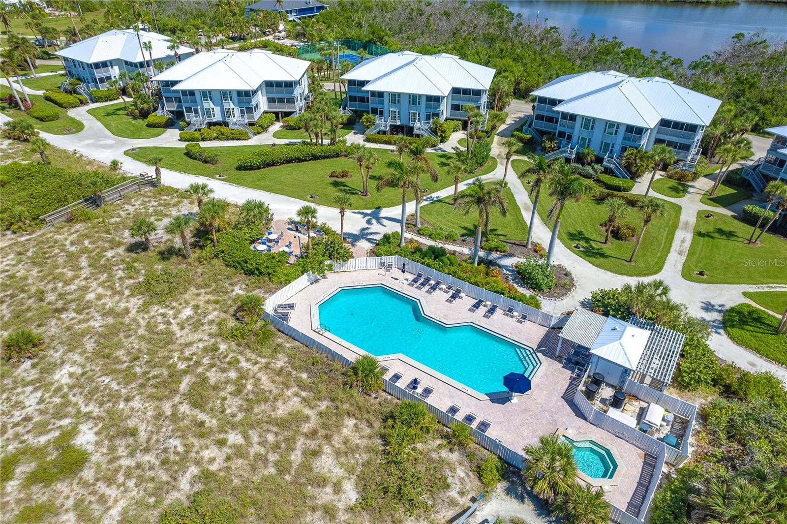 Image 41 of 43 For 7438 Palm Island Drive 3712