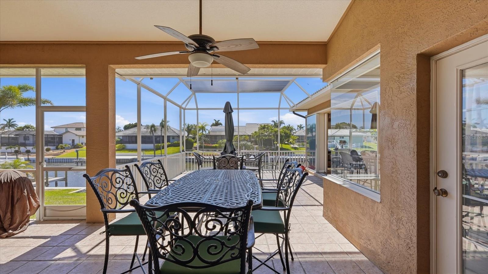 Image 25 of 40 For 324 Oakwood Circle