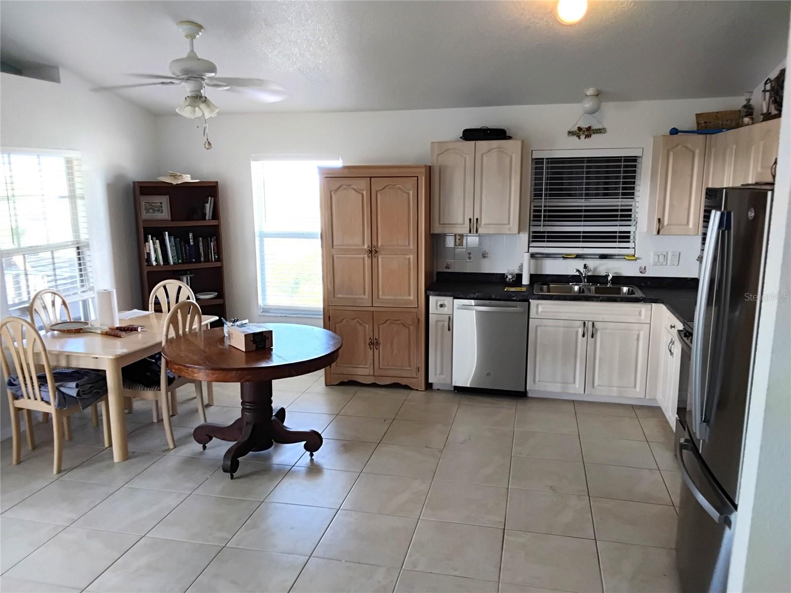 Image 18 of 56 For 91 Gasparilla Way