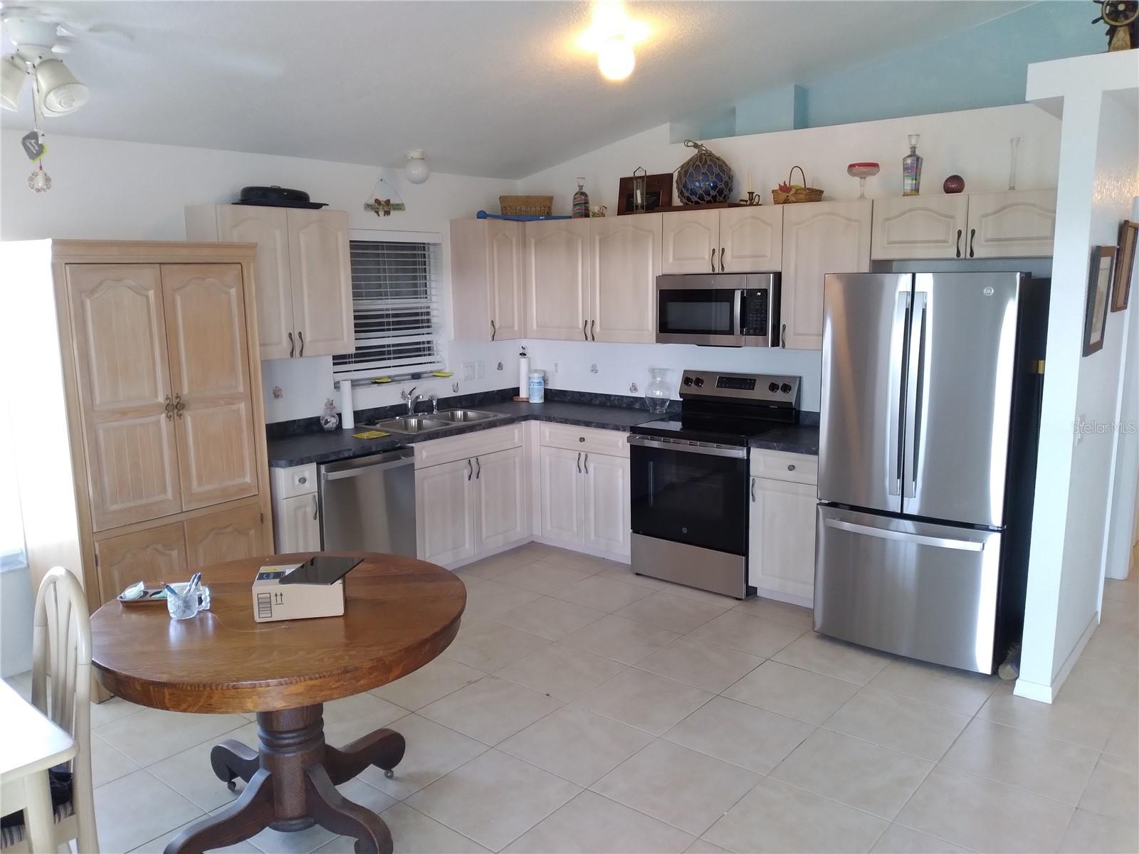 Image 38 of 56 For 91 Gasparilla Way