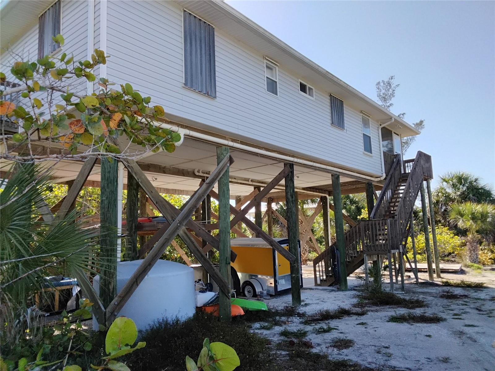 Image 4 of 56 For 91 Gasparilla Way