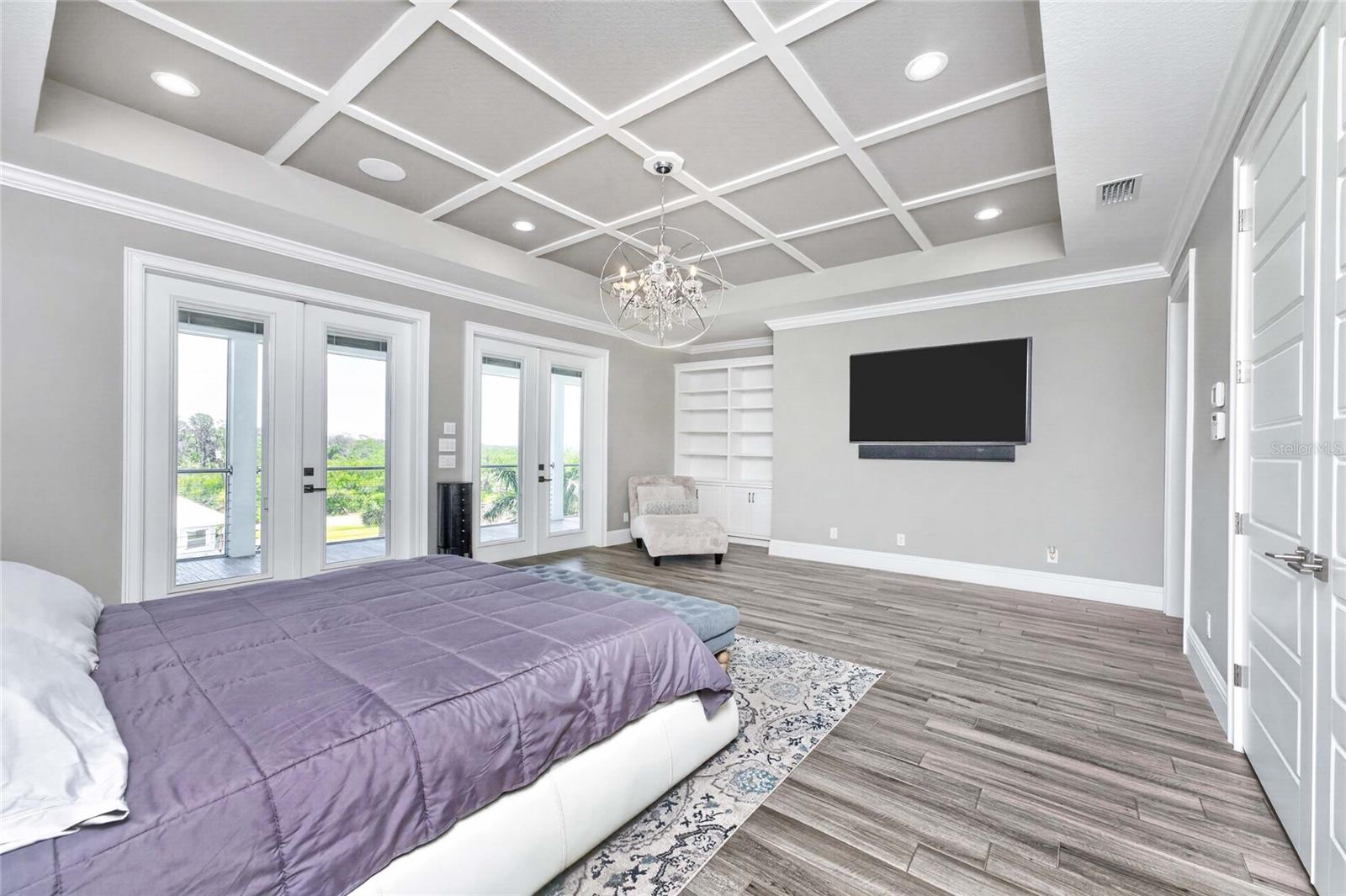 Image 31 of 82 For 9290 Pine Cove Drive