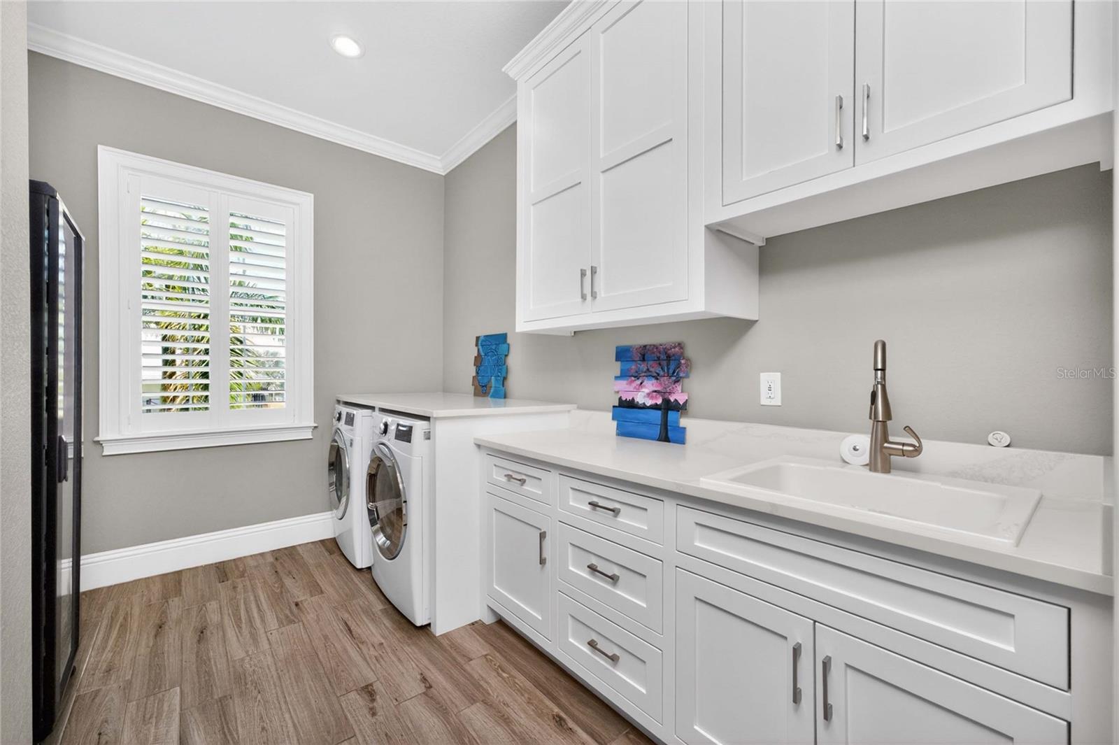 Image 41 of 82 For 9290 Pine Cove Drive