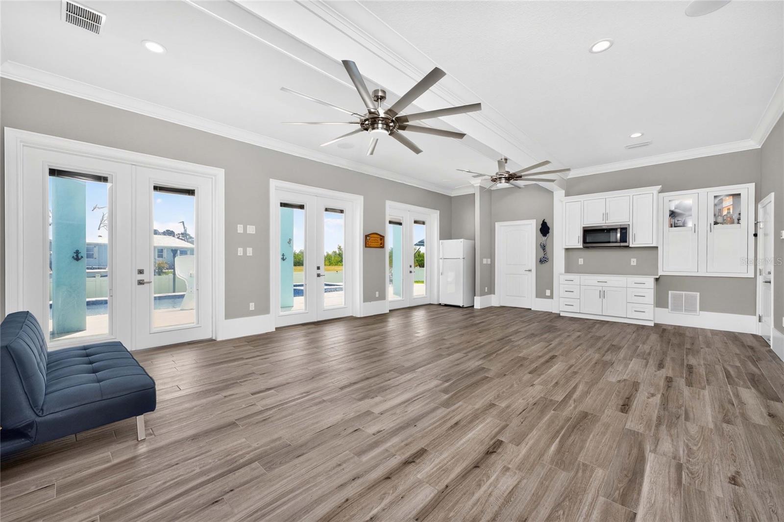 Image 52 of 82 For 9290 Pine Cove Drive