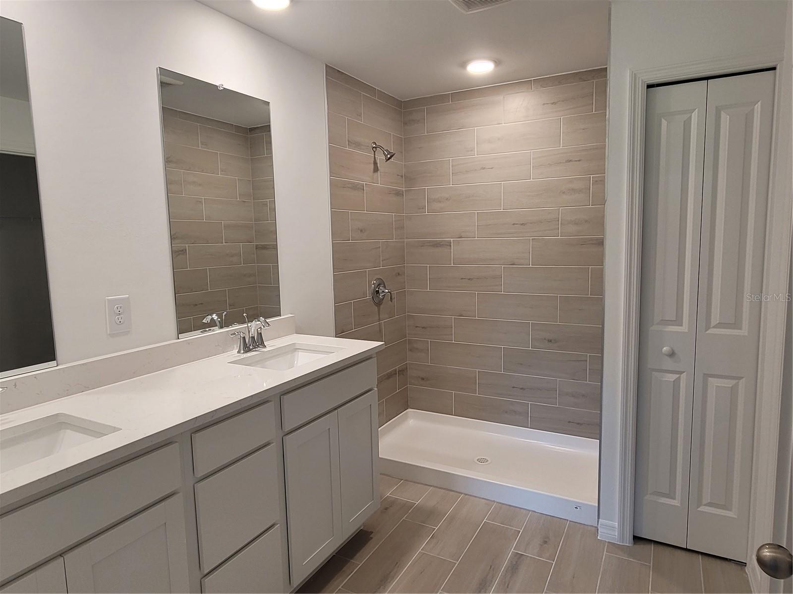 Image 14 of 23 For 6305 Shaw Street