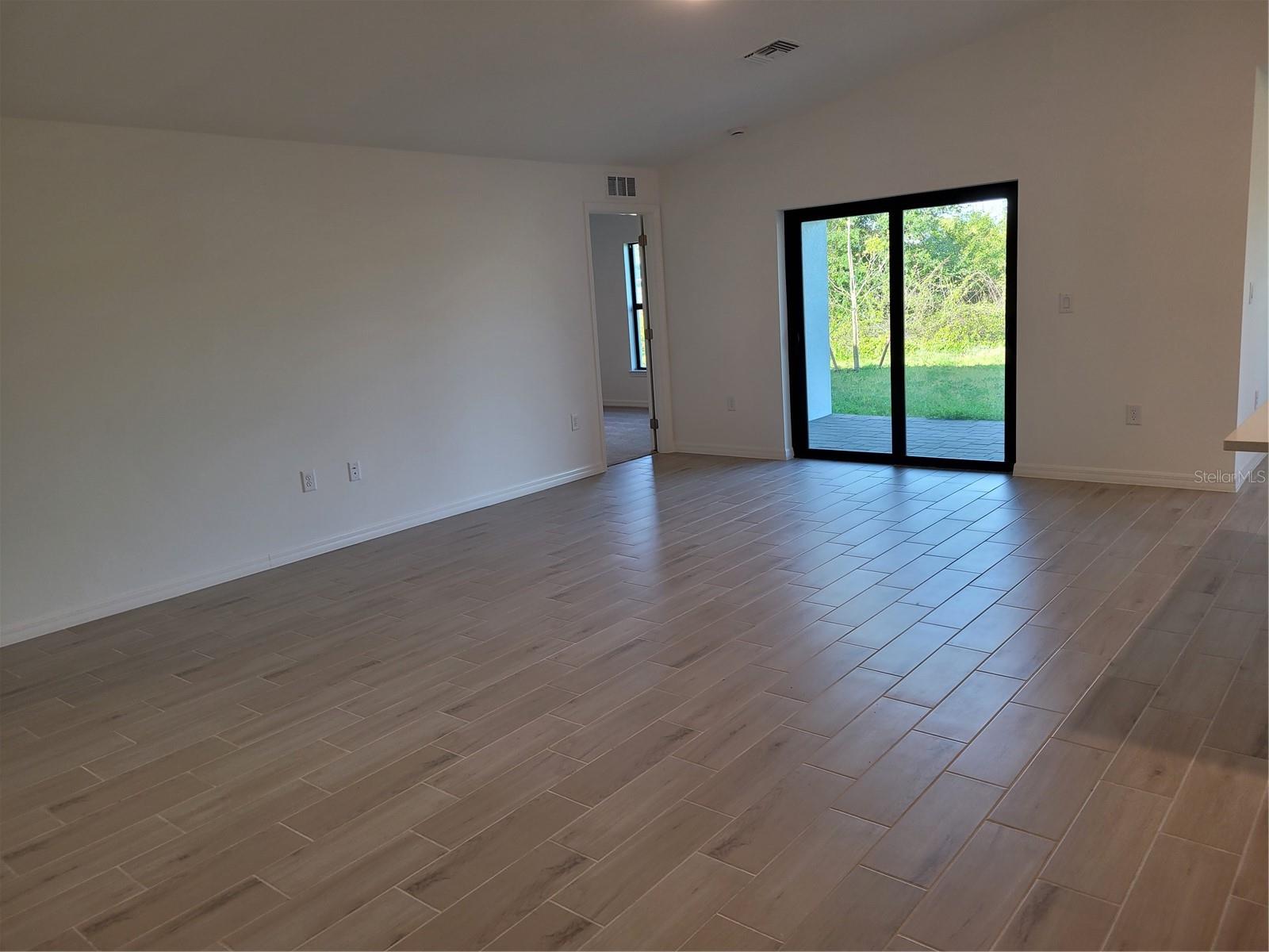 Image 8 of 23 For 6305 Shaw Street