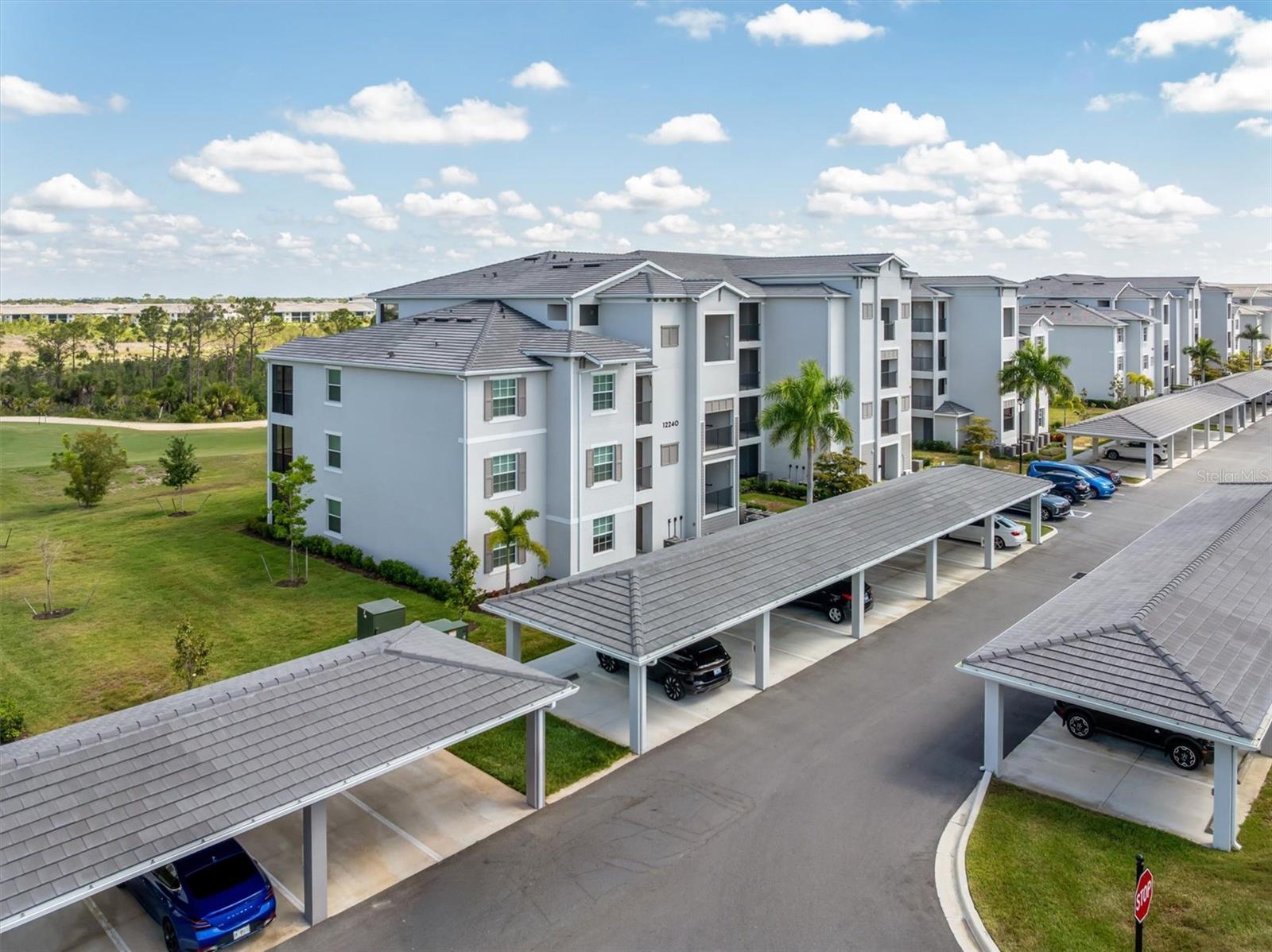 Image 28 of 60 For 12240 Wellen Golf Street 307