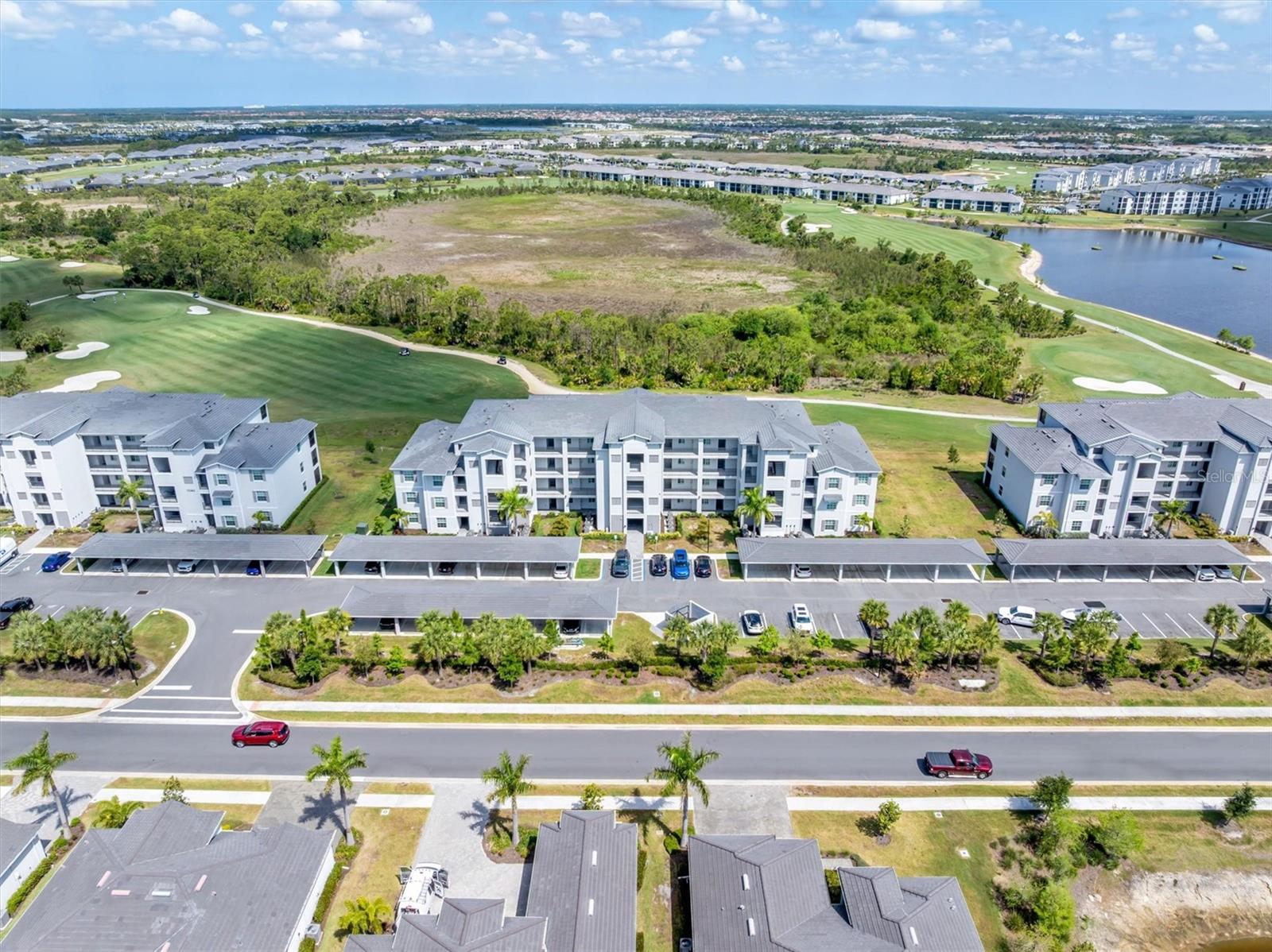 Image 29 of 60 For 12240 Wellen Golf Street 307