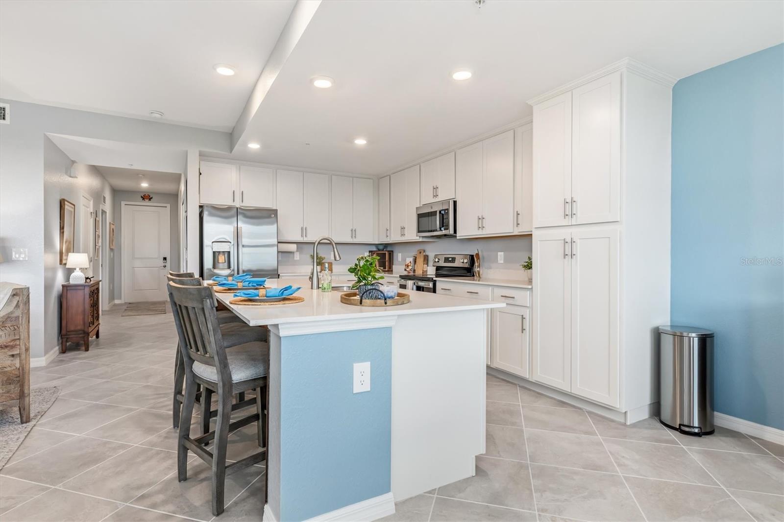 Image 8 of 60 For 12240 Wellen Golf Street 307