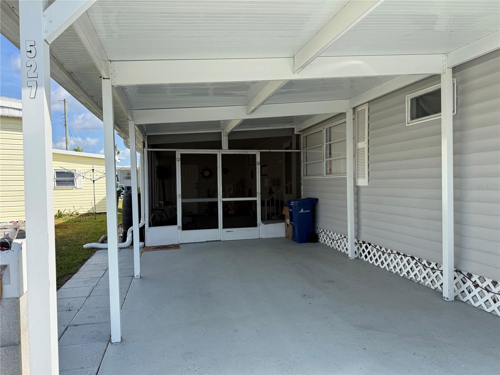 Image 4 of 74 For 527 Blackburn Boulevard