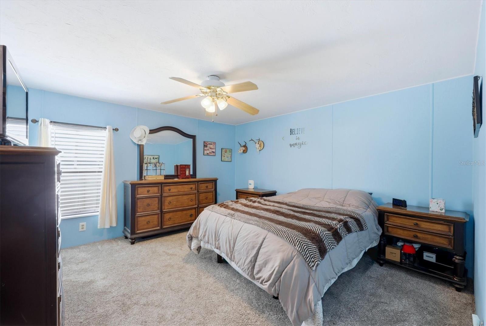 Image 12 of 42 For 6167 Oriole Boulevard
