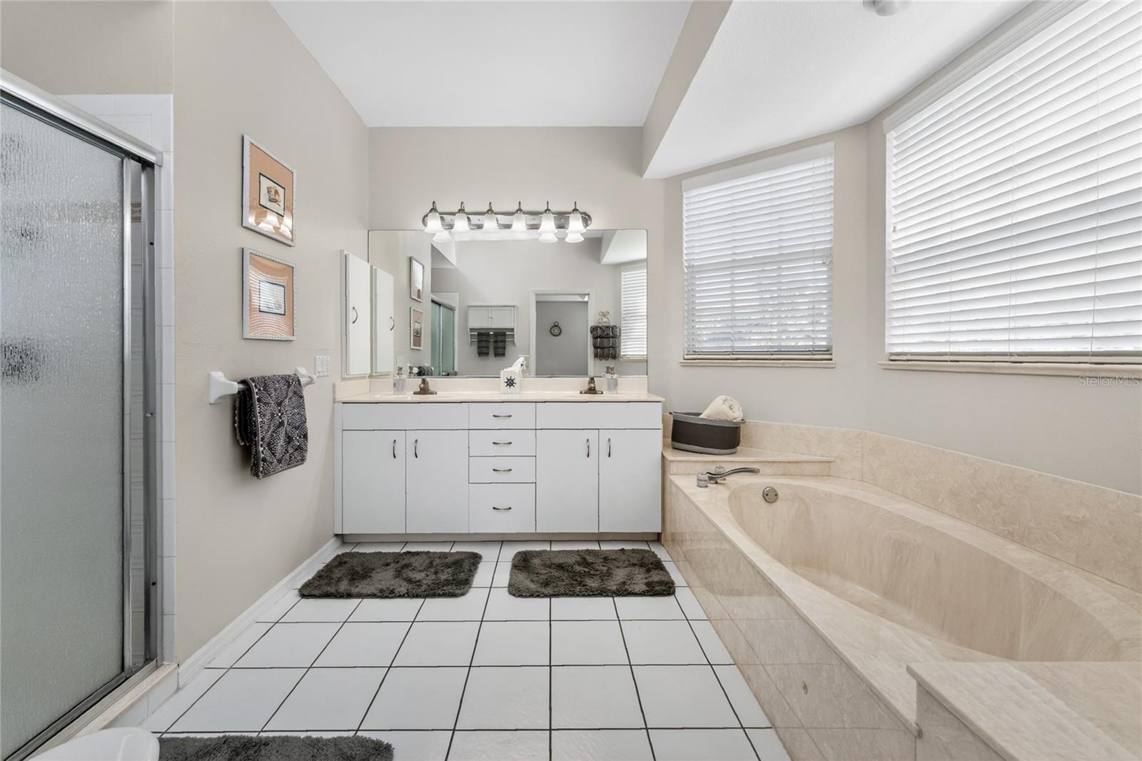 Image 36 of 95 For 1390 Beach Road 1