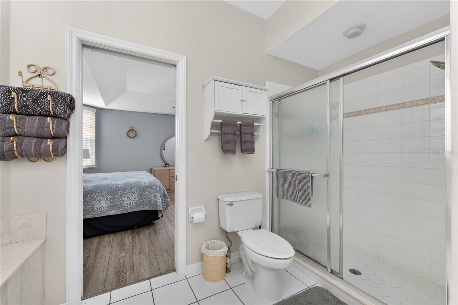 Image 37 of 95 For 1390 Beach Road 1