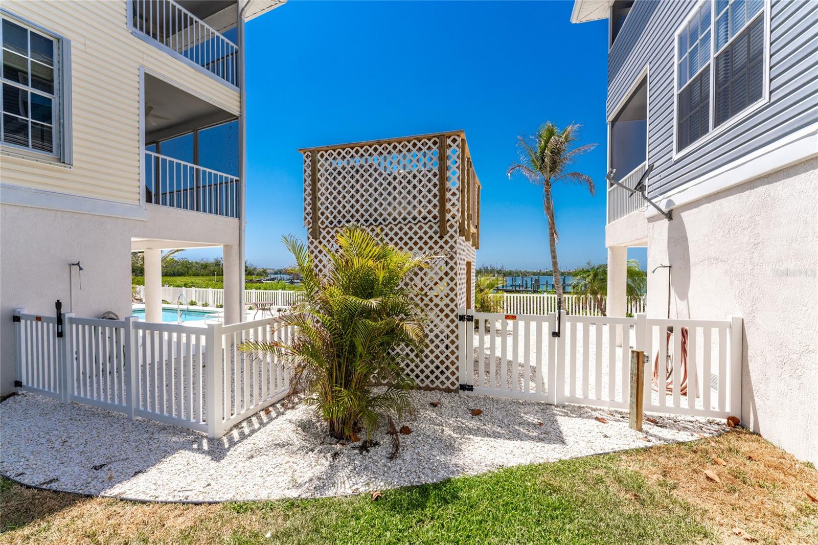 Image 58 of 95 For 1390 Beach Road 1