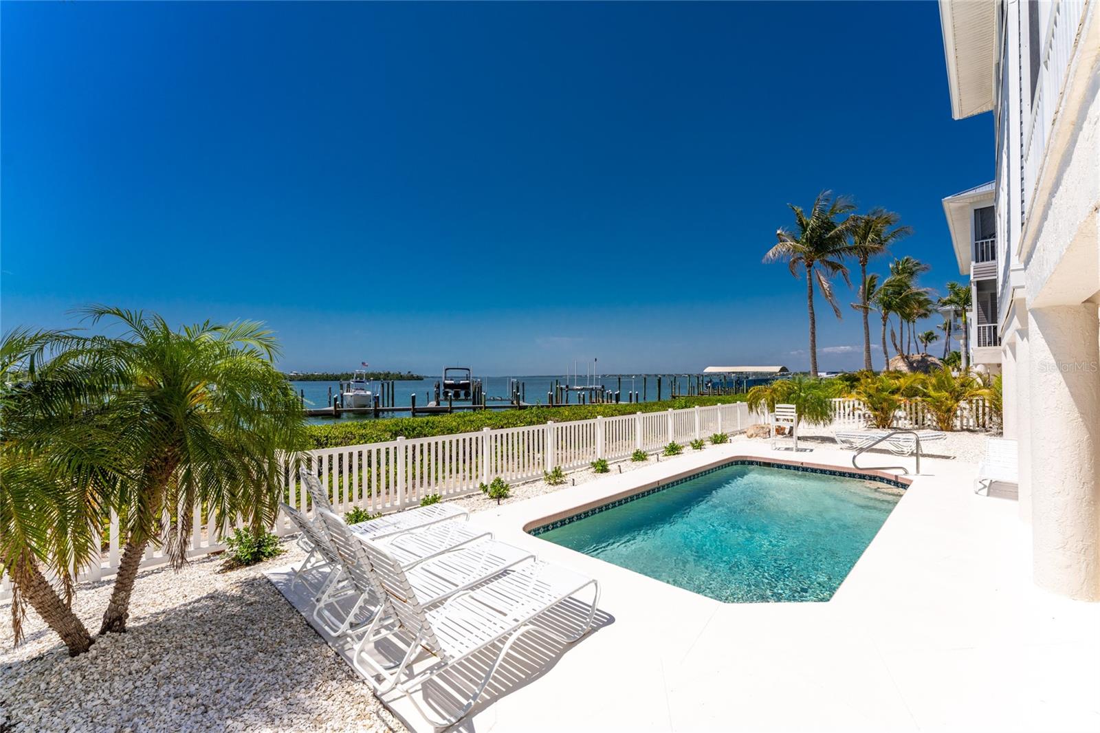 Image 59 of 95 For 1390 Beach Road 1