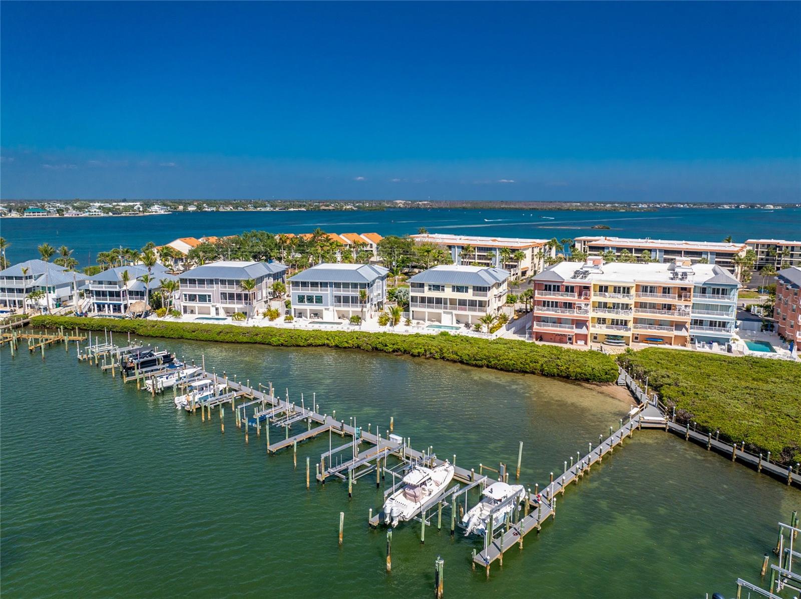 Image 91 of 95 For 1390 Beach Road 1