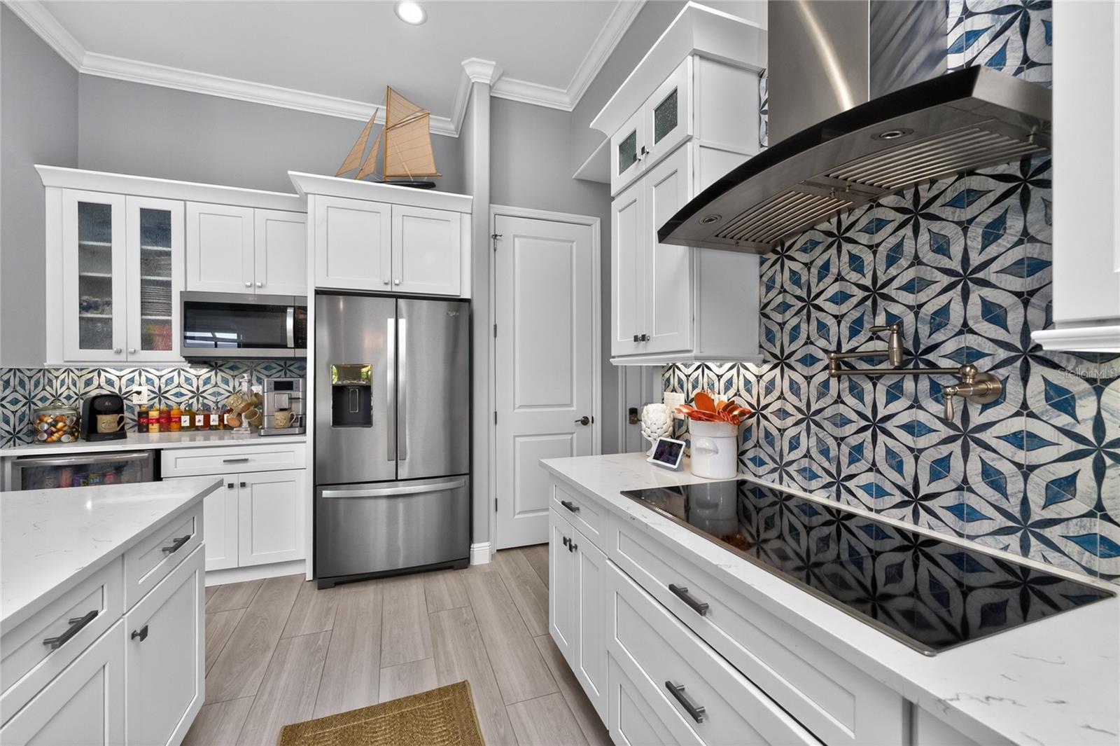 Image 15 of 55 For 255 Rotonda Boulevard S