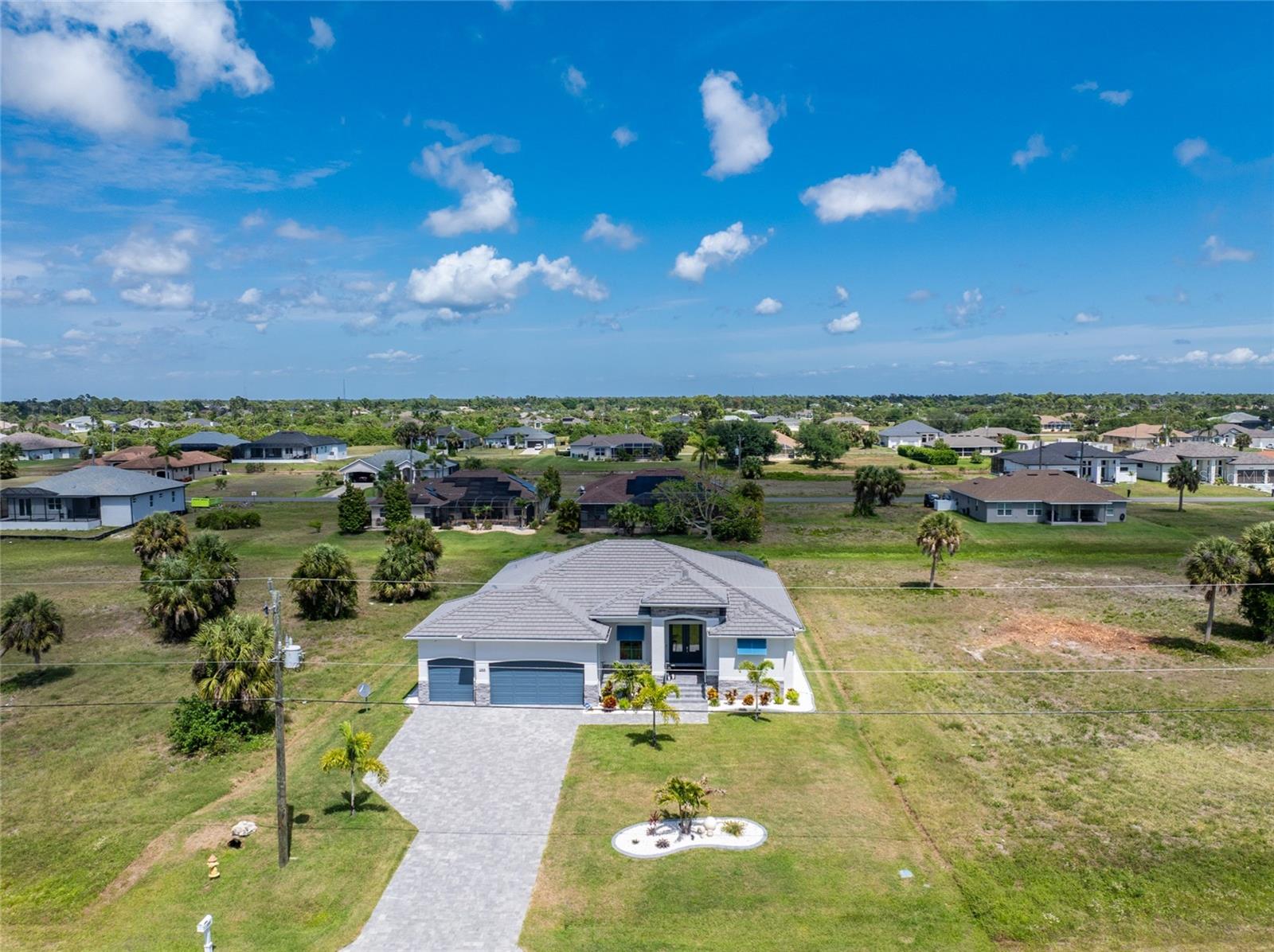Image 2 of 55 For 255 Rotonda Boulevard S