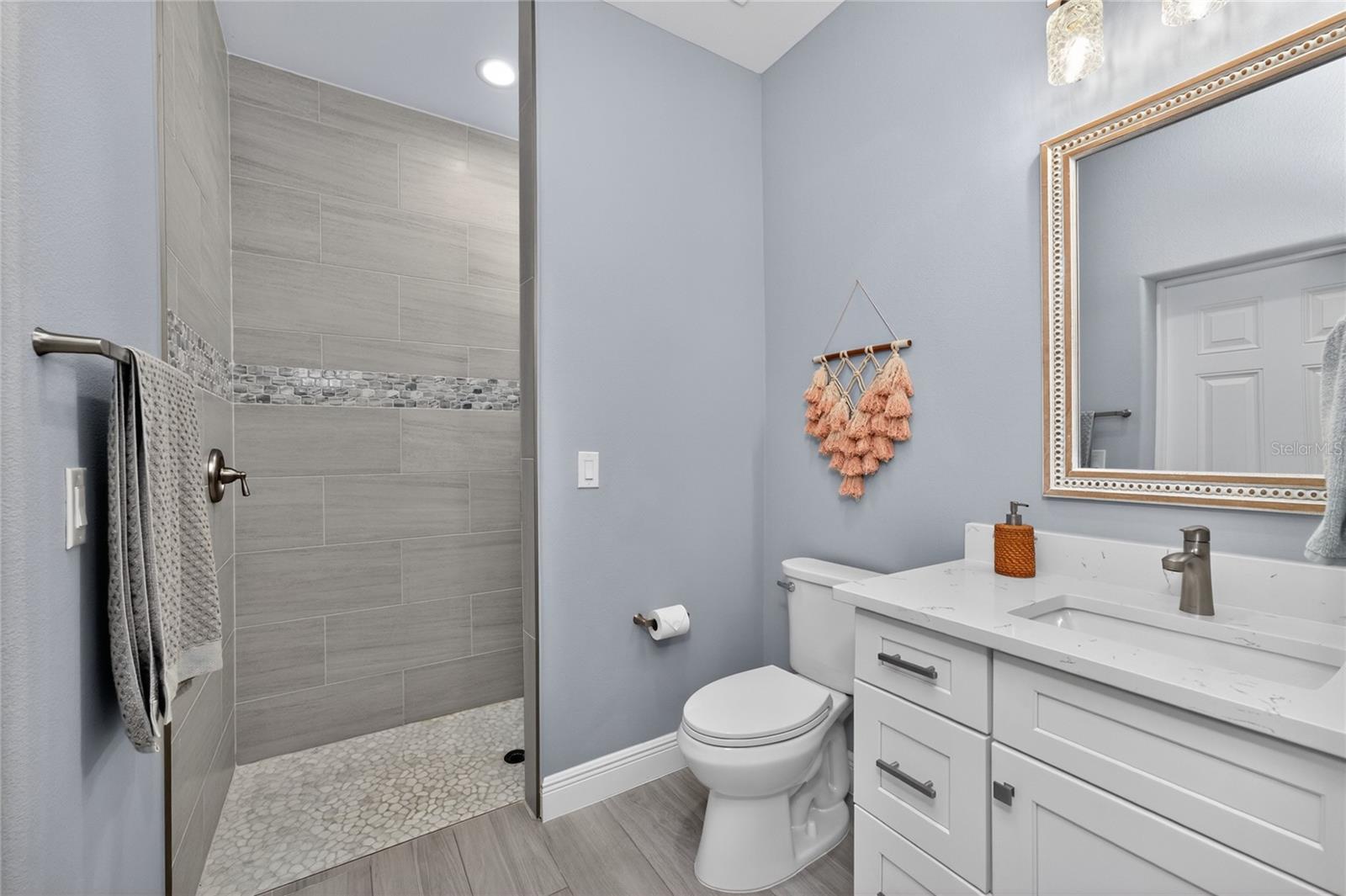 Image 31 of 55 For 255 Rotonda Boulevard S