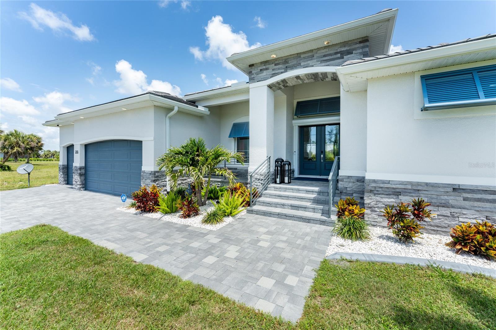 Image 47 of 55 For 255 Rotonda Boulevard S