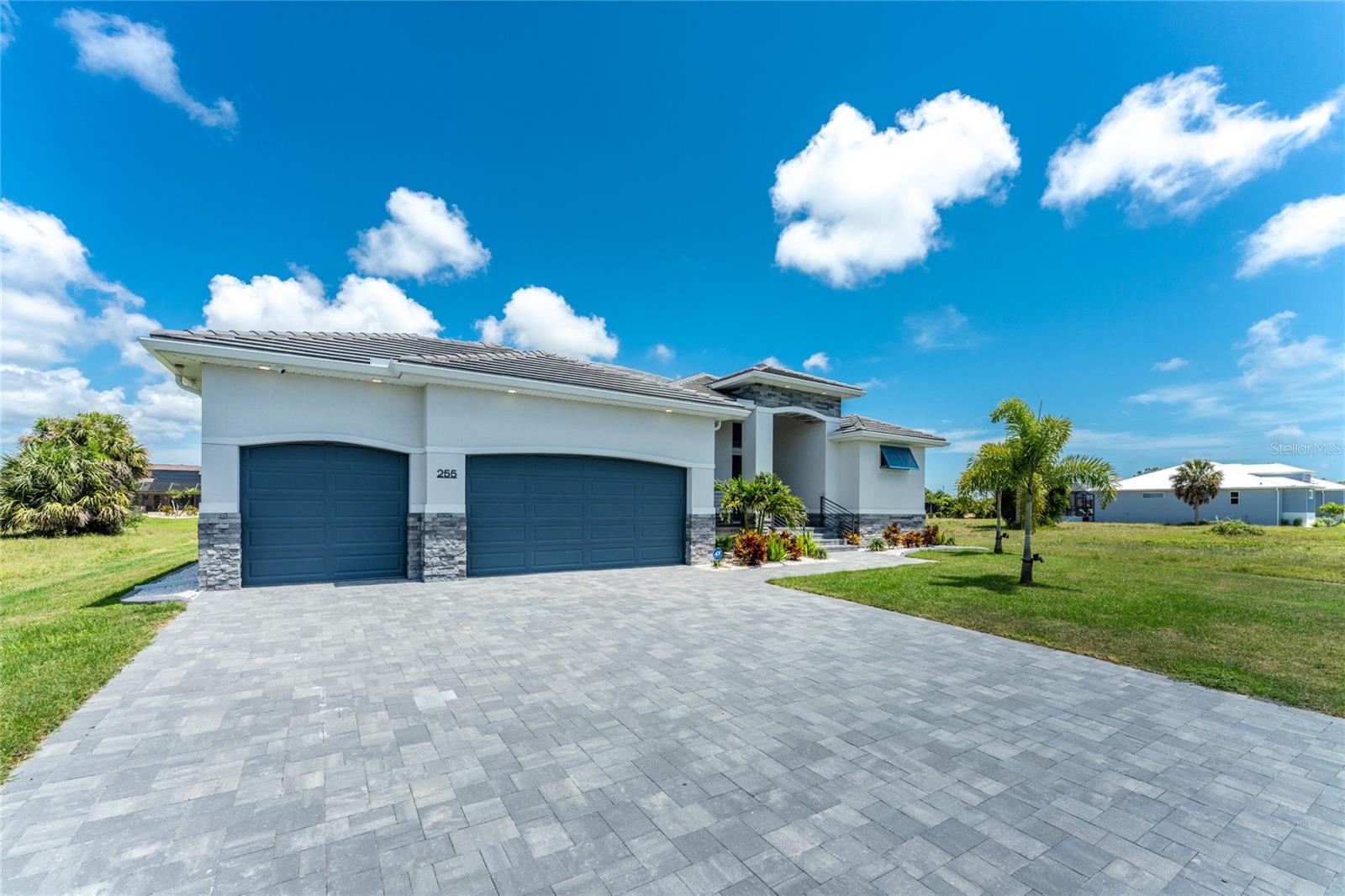 Image 48 of 55 For 255 Rotonda Boulevard S