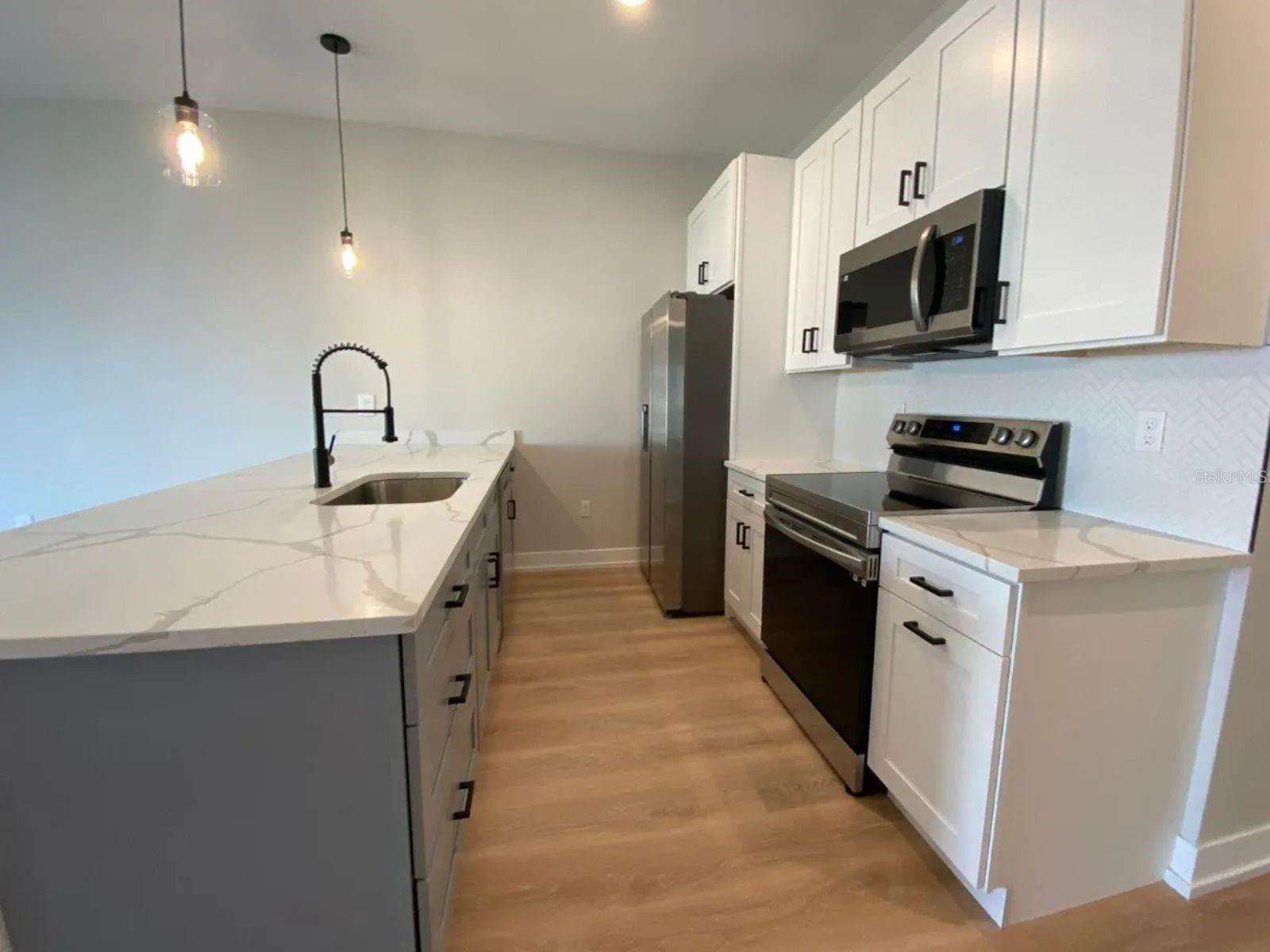 Image 3 of 12 For 10524 Pendleton Avenue