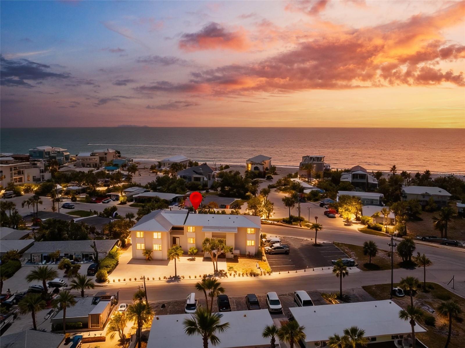 Image 17 of 29 For 1285 Gulf Boulevard 4