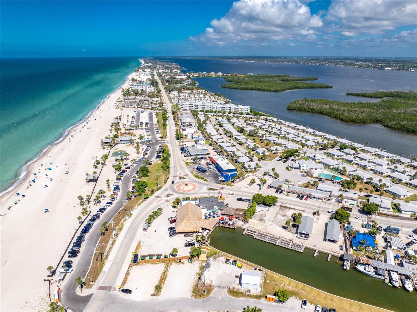 Image 25 of 29 For 1285 Gulf Boulevard 4