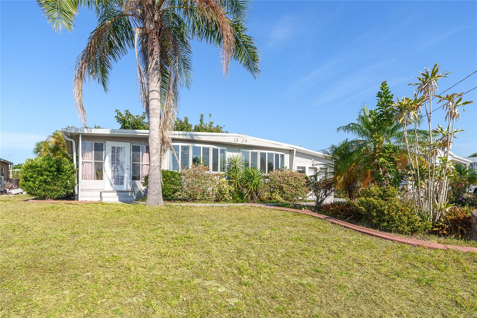 Image 2 of 54 For 1320 Seagull Drive