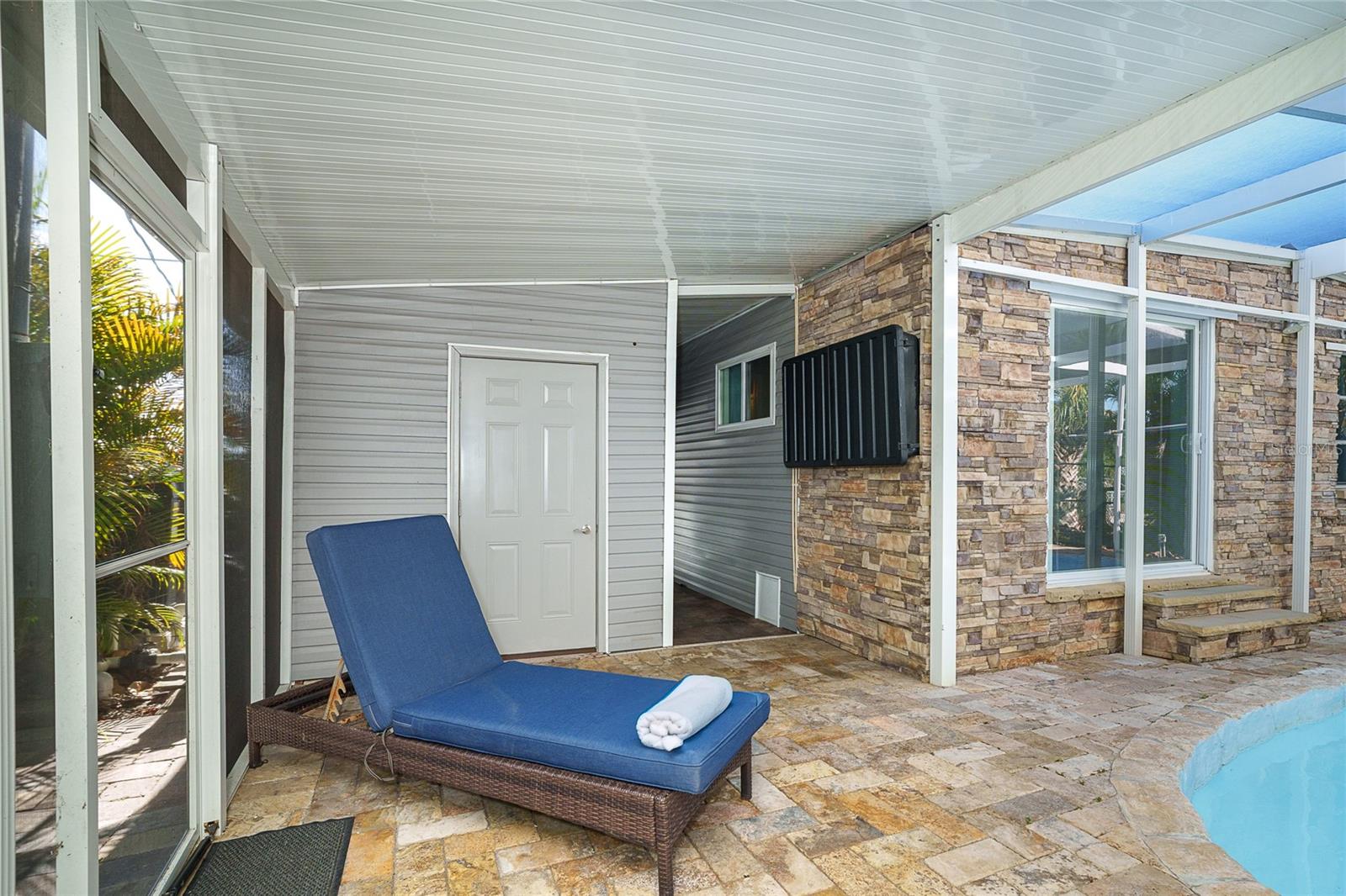 Image 20 of 54 For 1320 Seagull Drive