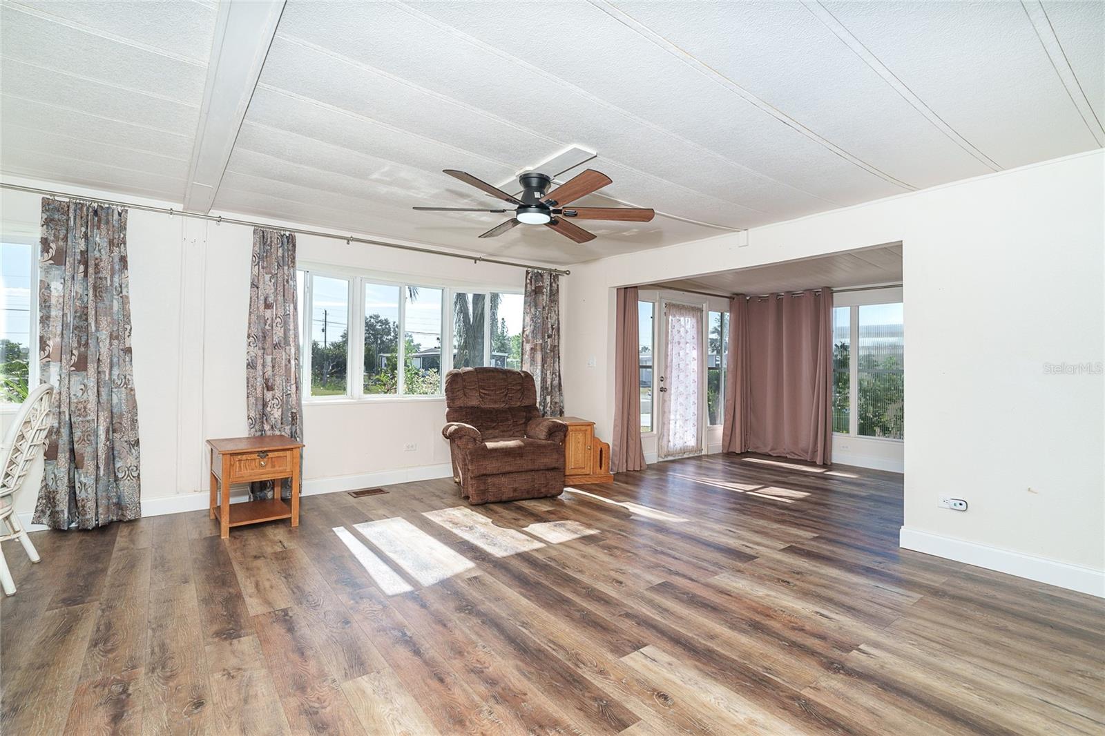 Image 9 of 54 For 1320 Seagull Drive