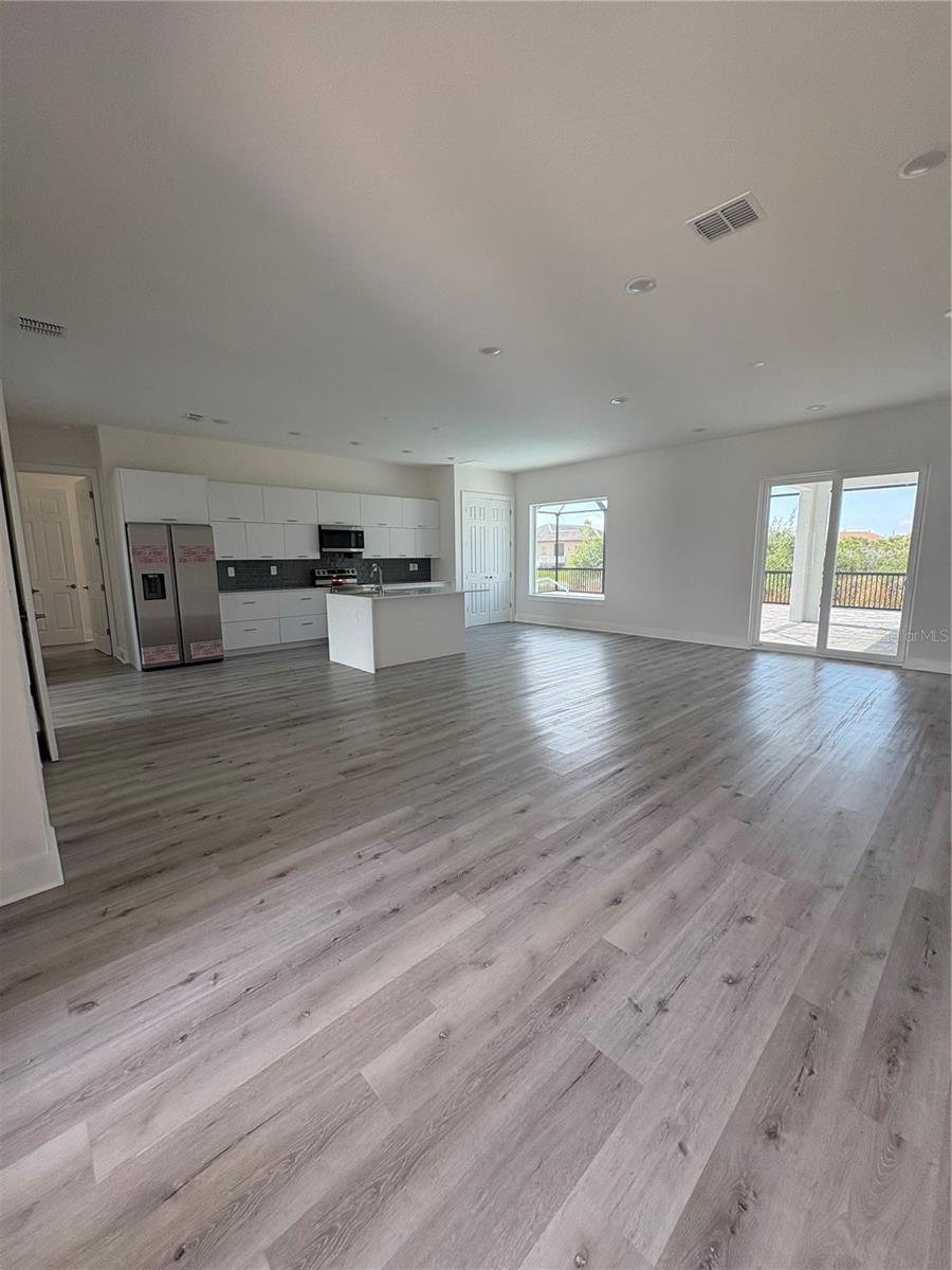 Image 2 of 19 For 15384 Hennipen Circle