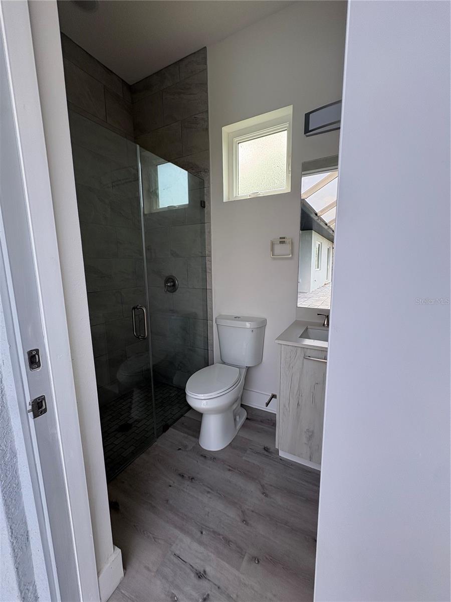 Image 8 of 18 For 14681 Keystone Boulevard