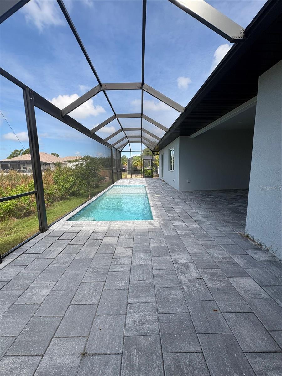 Image 9 of 18 For 14681 Keystone Boulevard