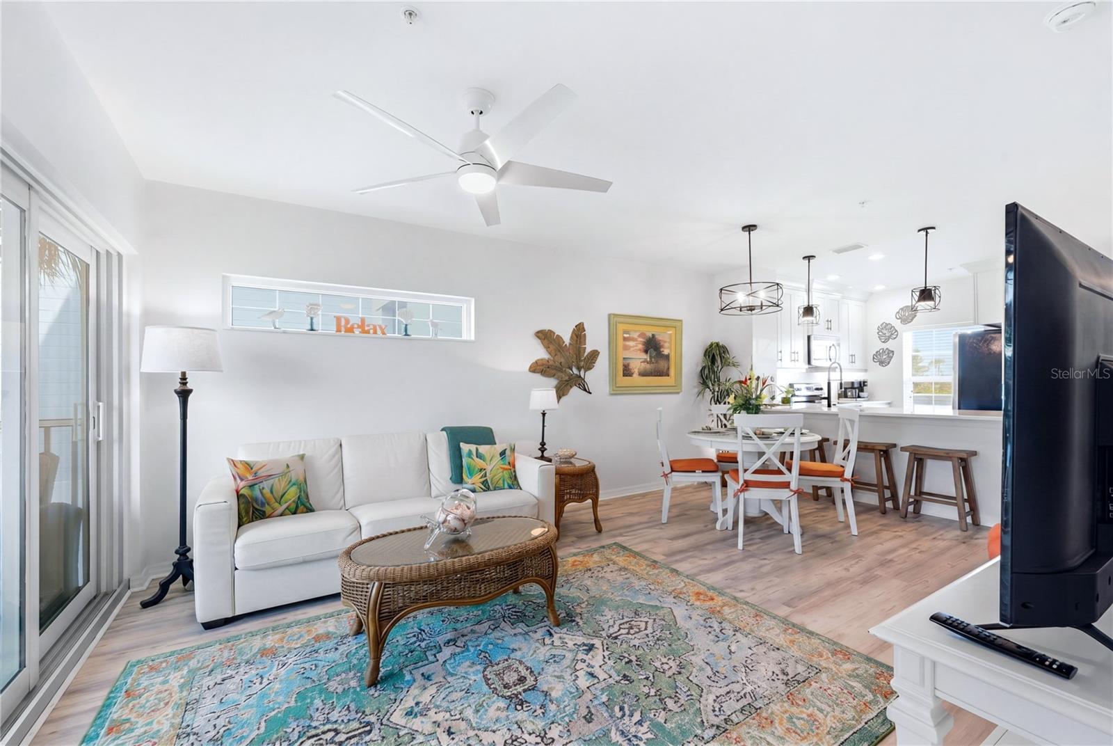 Image 12 of 49 For 8405 Placida Road 204