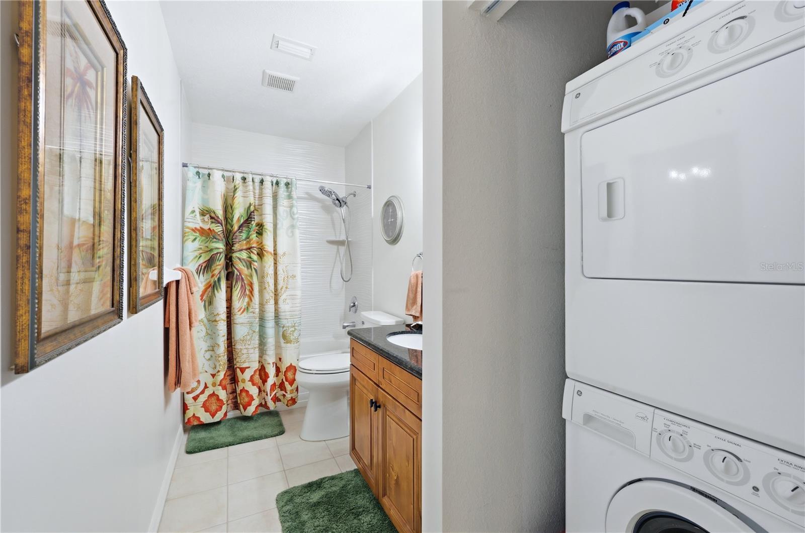 Image 33 of 49 For 8405 Placida Road 204