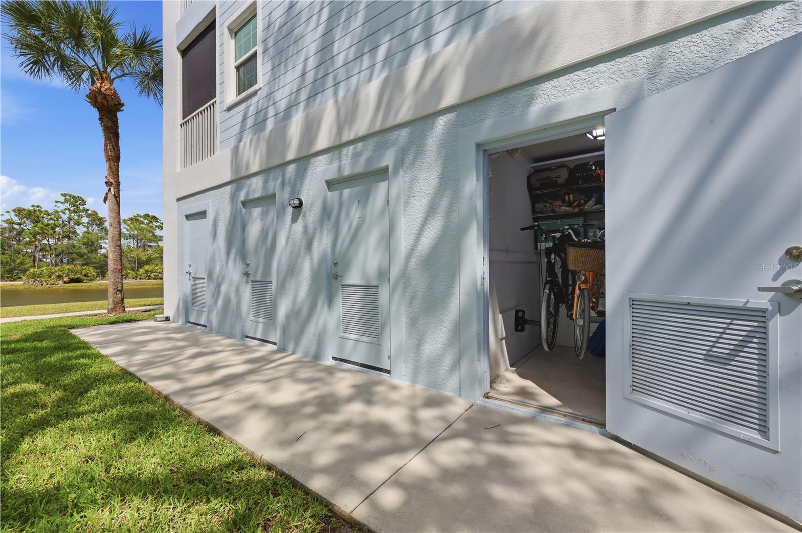 Image 36 of 49 For 8405 Placida Road 204