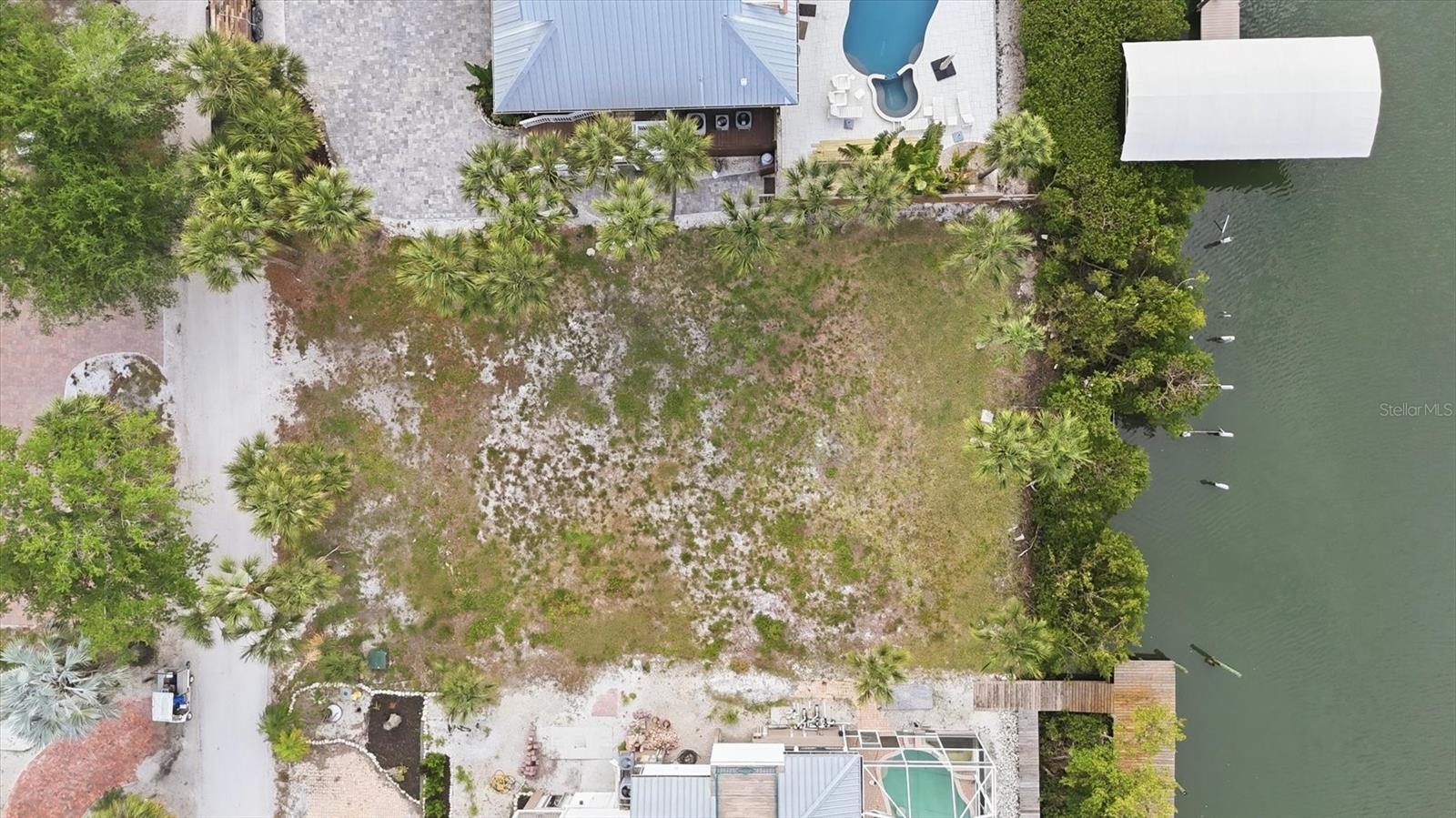 Image 13 of 16 For 84 Palm Drive