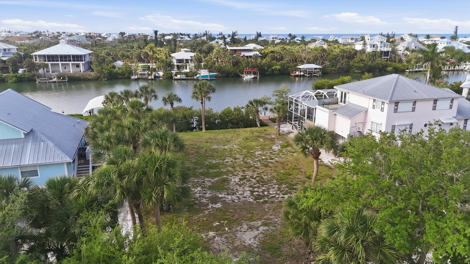 Image 14 of 16 For 84 Palm Drive