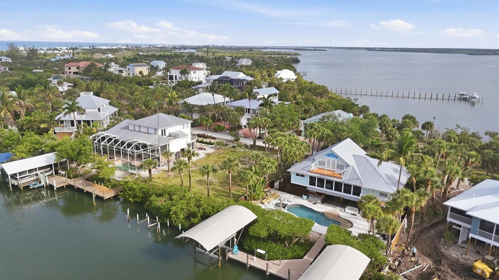 Image 15 of 16 For 84 Palm Drive