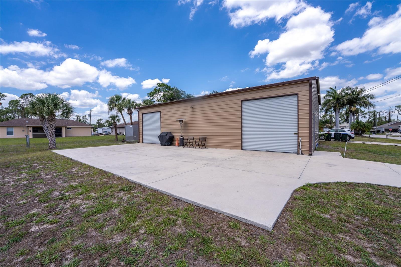 Image 4 of 54 For 2089 Mauve Terrace
