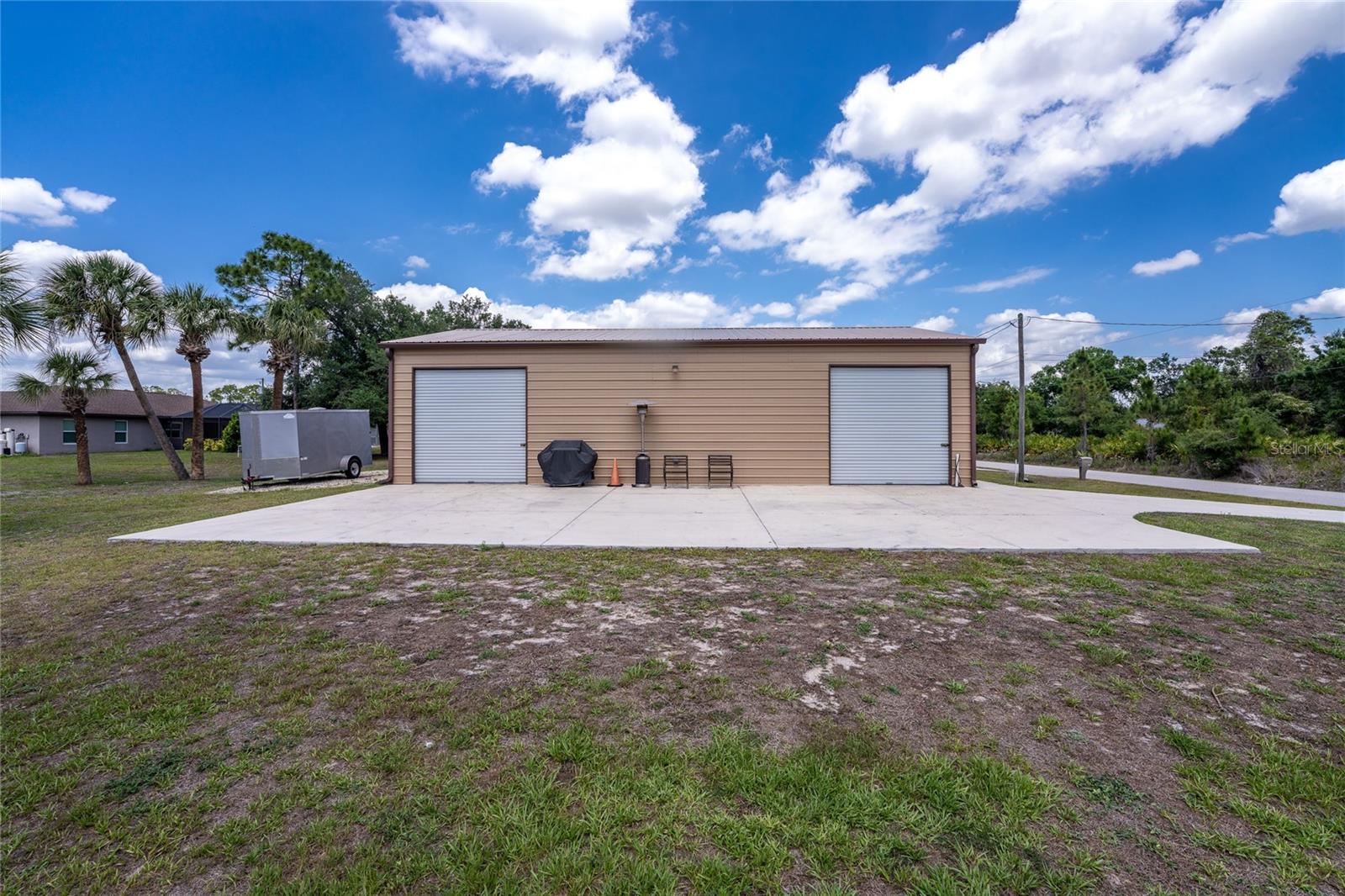 Image 40 of 54 For 2089 Mauve Terrace