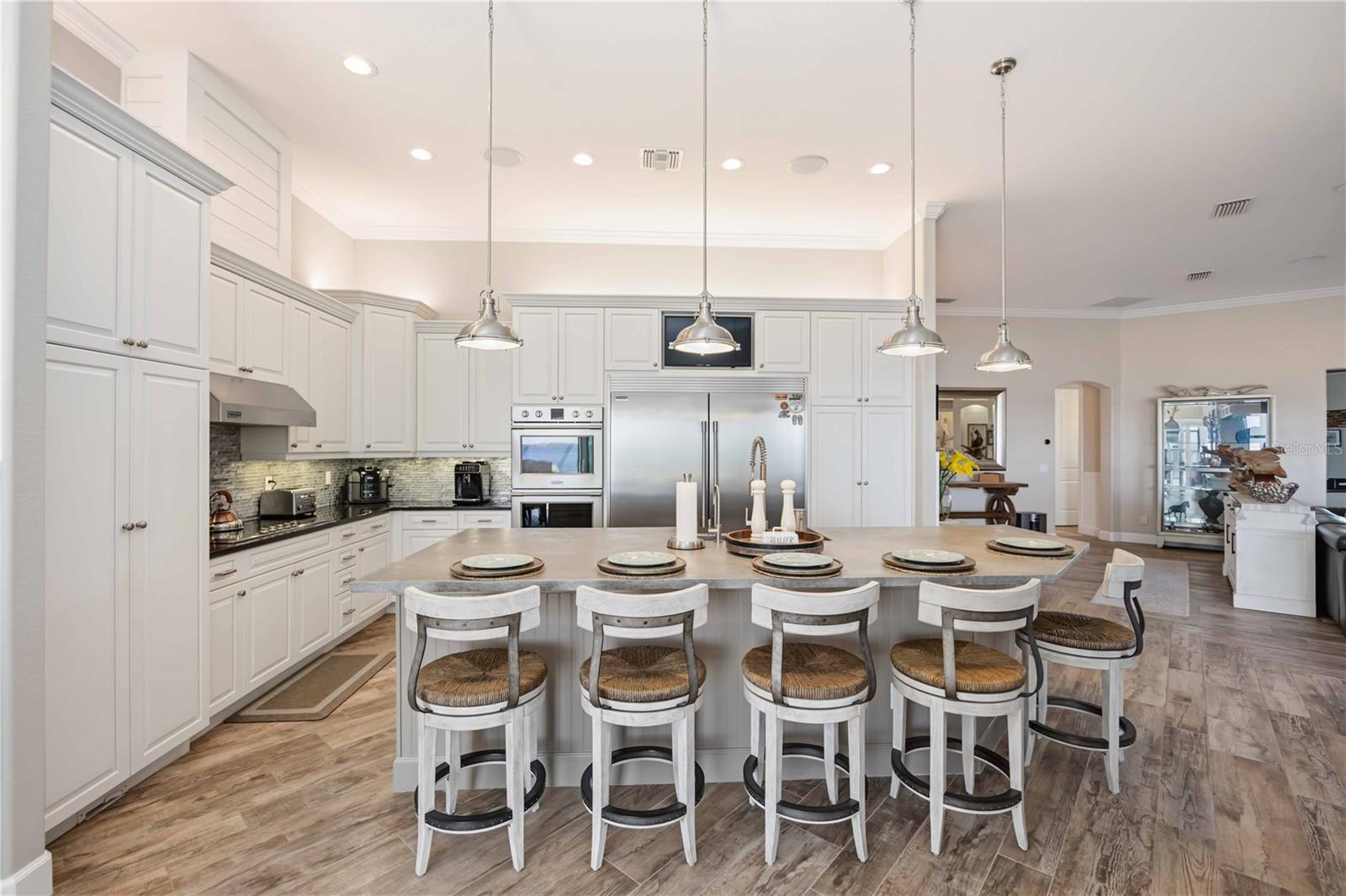 Image 17 of 92 For 4179 Spire Street