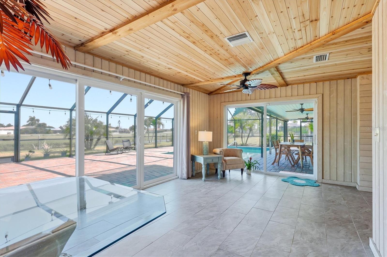 Image 15 of 45 For 11 Oakland Hills Court