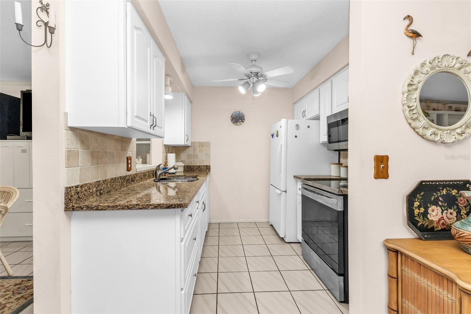 Image 12 of 34 For 546 Circlewood Drive P3-4