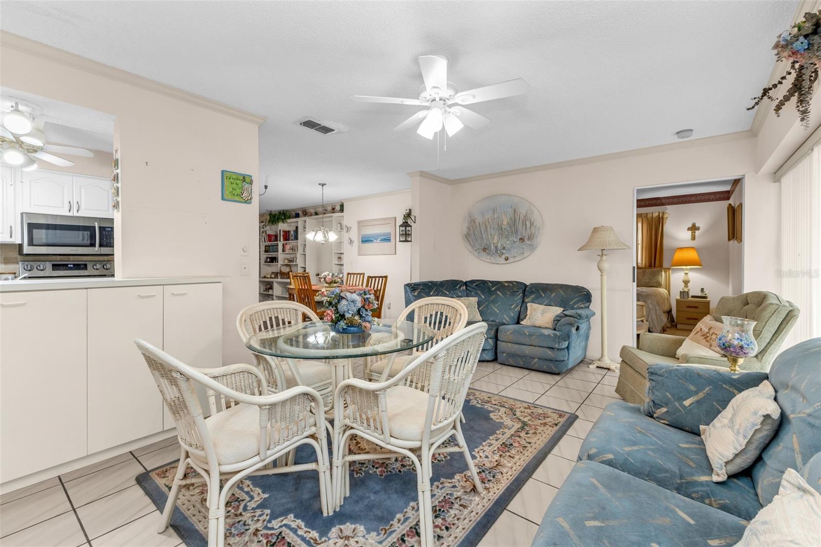 Image 17 of 34 For 546 Circlewood Drive P3-4