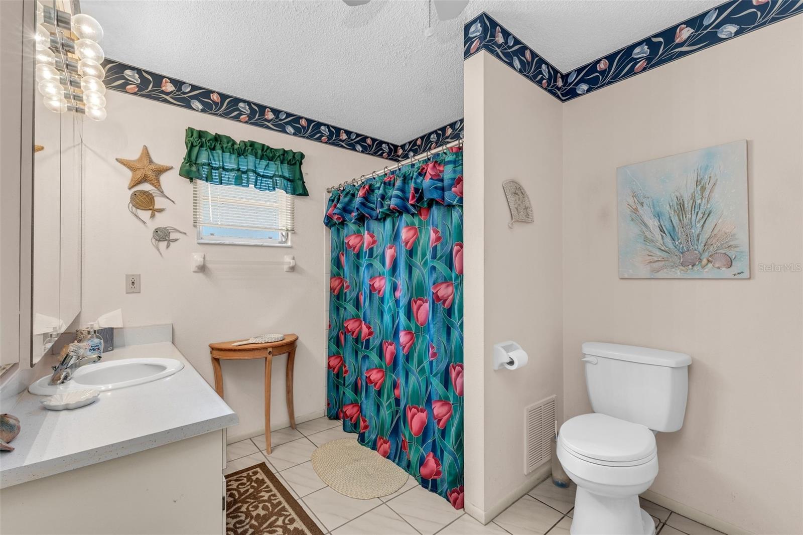 Image 27 of 34 For 546 Circlewood Drive P3-4
