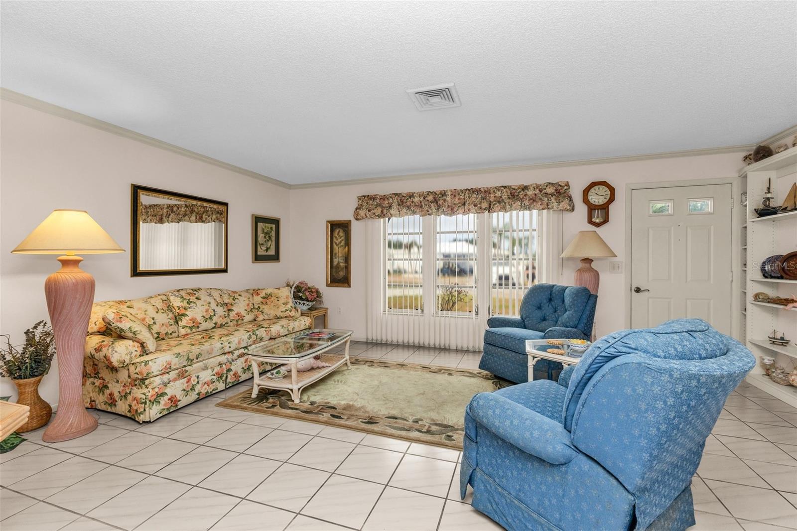 Image 9 of 34 For 546 Circlewood Drive P3-4