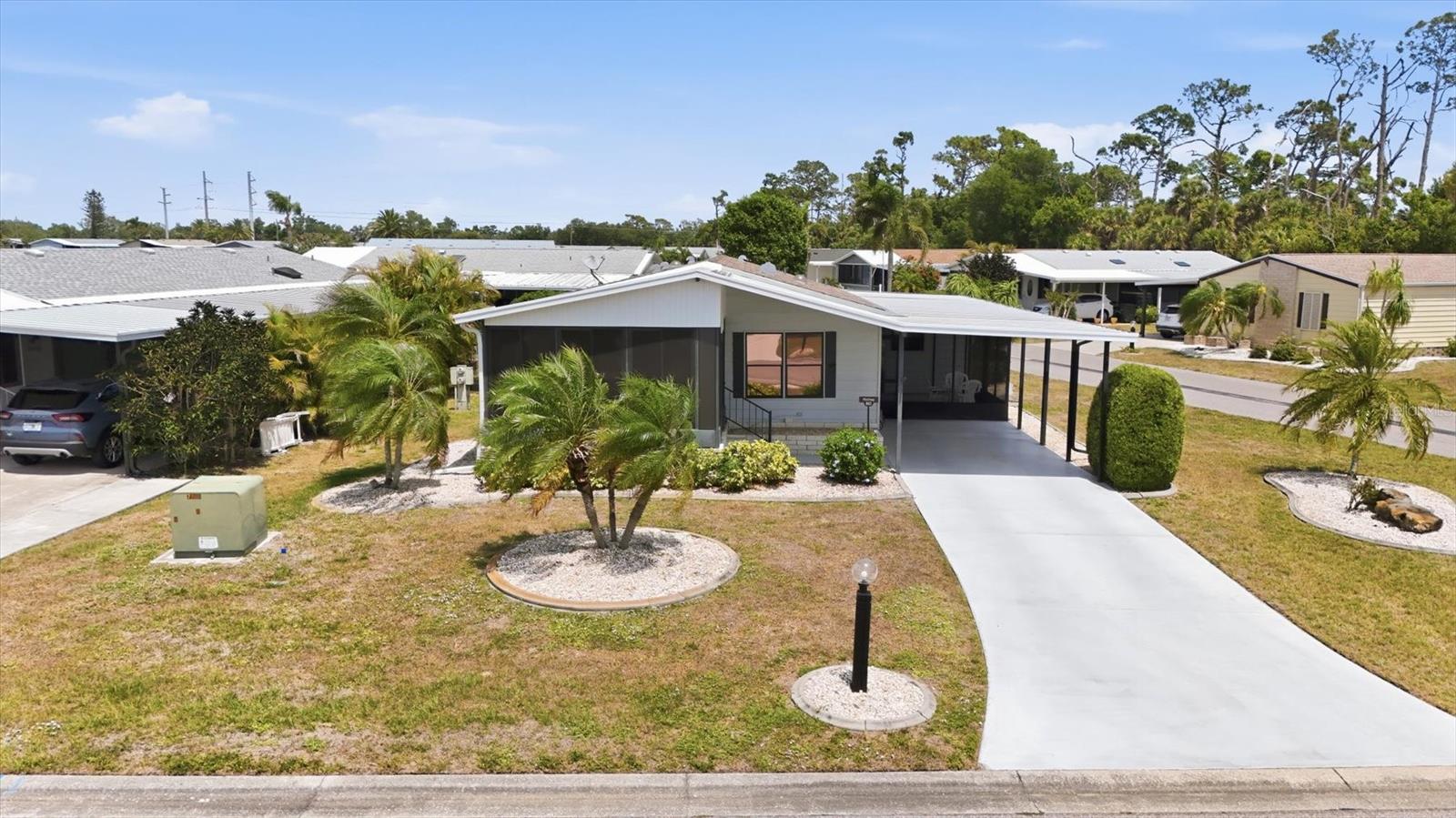 Image 2 of 41 For 803 Tangerine Woods Boulevard