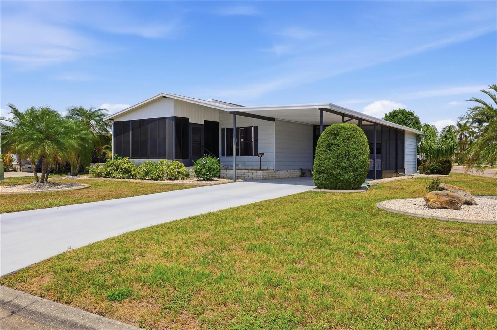 Image 7 of 41 For 803 Tangerine Woods Boulevard